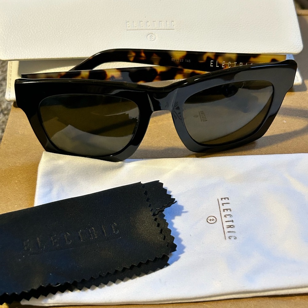 Electric Family Tortoise and Black Sunglasses